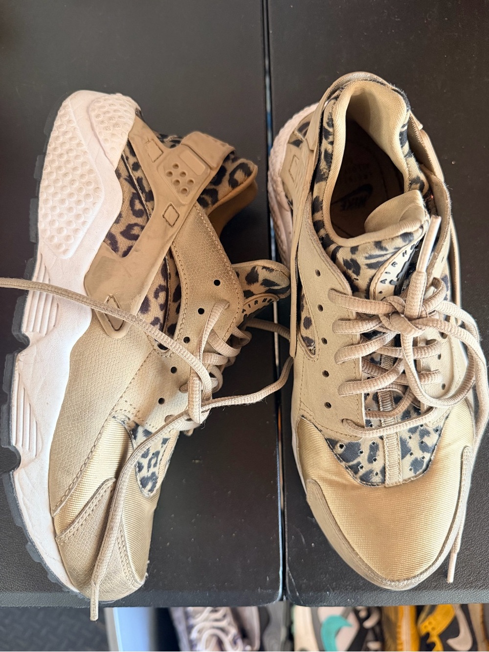 Nike huarache Leopard Print Sneakers - Picture 2 of 3